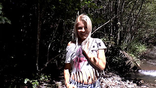 Pisseuse Jasmine Rouge - Filthy German Piss Queen Unleashes Massive Golden Streams