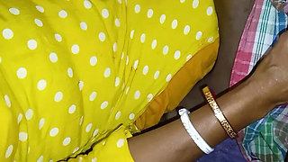 Village Aunty Went to the Juggi and Fucked Like Crazy, Then in Doggy Style Fucked the Black Pussy