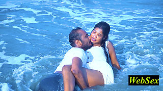 Indian Unmarried Couple Dating Sex at Sea Beach! Romantic Sex