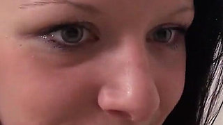 96 - 01 Babe Fucks for Creampie