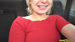 Vaness Queen’s Blonde Rush in Taxi with Heat