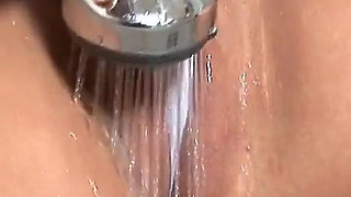 Linda Ray by Wet And Puffy
