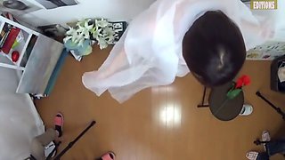 Slender Mature Lady Who Volunteered As A Nude Model - 2