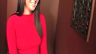 Brunette MILF Sucks Throbbing Cock Through Gloryhole