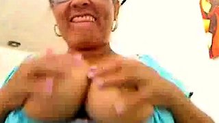 Black Latina MILF Masturbates on Webcam