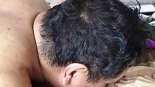 Eating the Wet Pussy of My Wife Until She Comes