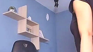 Latona Sex Masturbation in the Room Body Oerfec and Small Boobs