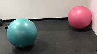Quick Sneaky Gym Fuck! BBC Works Out Slutty MILF