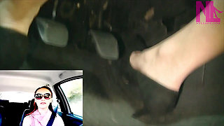 Soft Driving in Suede Black Classic Louboutins