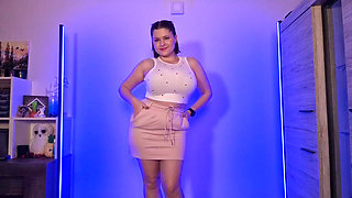 Curvy College Girl Haul Plaid, Drawstring and Black Mini Skirts Fit Check