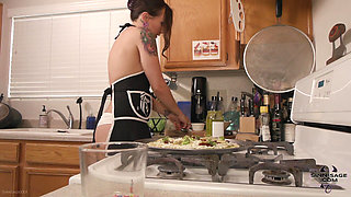 Office Pizza Party Giantess Featuring Sinn Sage