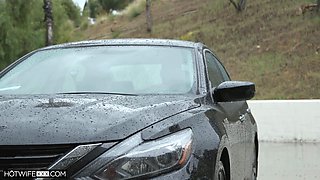 No Boundaries Broken For Jenna