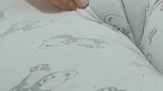 Camel Toe- Puffed Pussy- Swollen Pussy- Big Pussy- Turkish MILF- Turkish Porn- Pajamas